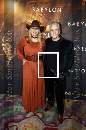 Amsterdam 9 januari 2022
Premiere Babylon in Tuschinski. Robert Schoemacher met zijn vrouw Claudia