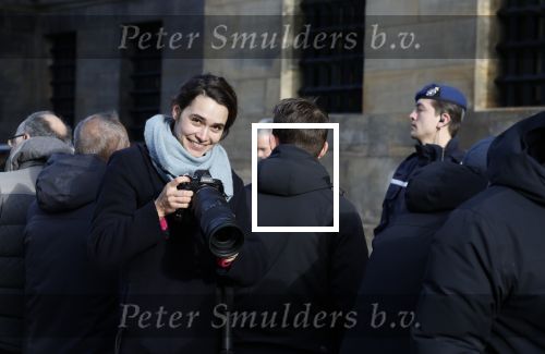 Amsterdam 17 januari 2023
Nieuwjaarsreceptie van Koning Willem Alexander en Koningin Maxima op paleis op de dam.
Davide Heijmans de vrouw van Thierry Baudet is daar aan het fotograferen.