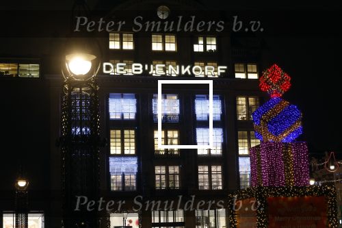 Amsterdam 20 en 22 december 2022
Kerstsfeer op de dam met het Paleis op de dam de Bijenkorf en Beursplein 5