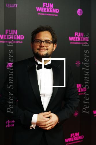 Amsterdam 16 januari 2023
Premiere Fijn weekend in Tuschinski.
De cast bestaat uit oa Sarah Chronis Carolien Spoor Jon karthaus Lisa Zweerman Steef de Bot Kay Greidanus en Aus Greidanus sr. Diederik Jekel