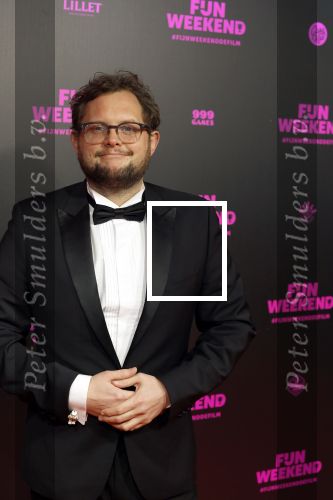 Amsterdam 16 januari 2023
Premiere Fijn weekend in Tuschinski.
De cast bestaat uit oa Sarah Chronis Carolien Spoor Jon karthaus Lisa Zweerman Steef de Bot Kay Greidanus en Aus Greidanus sr. Diederik Jekel