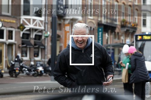 Amsterdam 27 december 2022
Dries Roelvink op straat in Amsterdam zuid