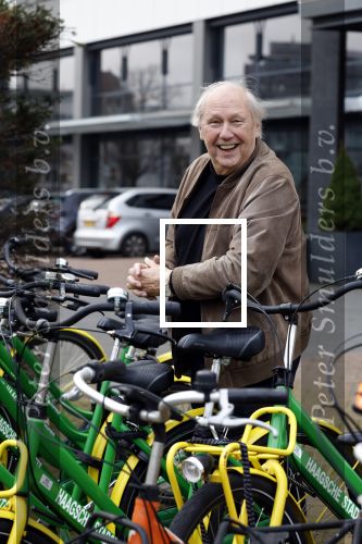 Den Haag 5 januari 2022
Edwin Rutten bij het Mariott Hotel in Den Haag .