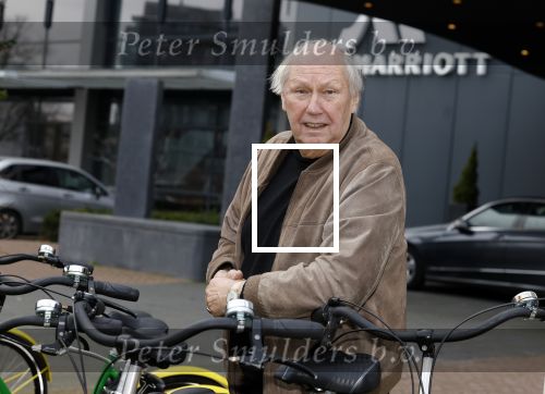 Den Haag 5 januari 2022
Edwin Rutten bij het Mariott Hotel in Den Haag .