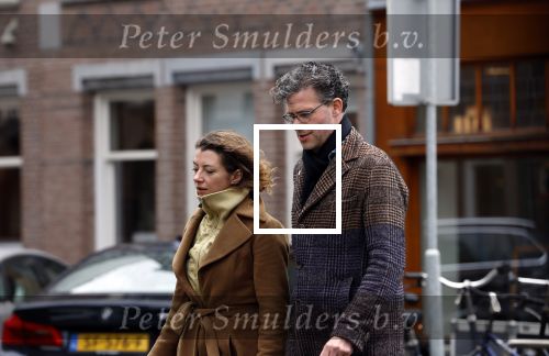 Amsterdam 6 april 2022
Erik Dijkstra met (een) vriendin op straat in Amsterdam zuid.