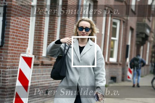 Amsterdam 21 december 2022
Eva Jinek op straat in Amsterdam zuid.