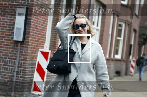 Amsterdam 21 december 2022
Eva Jinek op straat in Amsterdam zuid.