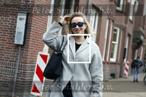 Amsterdam 21 december 2022
Eva Jinek op straat in Amsterdam zuid.