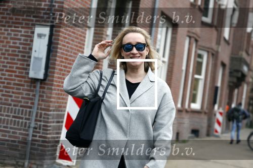 Amsterdam 21 december 2022
Eva Jinek op straat in Amsterdam zuid.