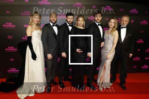 Amsterdam 16 januari 2023
Premiere Fijn weekend in Tuschinski.
De cast bestaat uit oa Sarah Chronis Carolien Spoor Jon karthaus Lisa Zweerman Steef de Bot Kay Greidanus en Aus Greidanus sr.