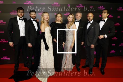 Amsterdam 16 januari 2023
Premiere Fijn weekend in Tuschinski.
De cast bestaat uit oa Sarah Chronis Carolien Spoor Jon karthaus Lisa Zweerman Steef de Bot Kay Greidanus en Aus Greidanus sr.