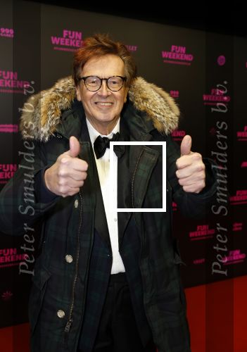 Amsterdam 16 januari 2023
Premiere Fijn weekend in Tuschinski.
De cast bestaat uit oa Sarah Chronis Carolien Spoor Jon karthaus Lisa Zweerman Steef de Bot Kay Greidanus en Aus Greidanus sr. Frank Janssen