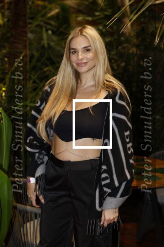 Amsterdam 6 januari 2023
Echte Meisjes In De Jungle 2023, Deelnemers Gaby Blaaser , Louisa Janssen , Diva Maria , Janice Blok , Michella Kox , Lena (Ex on the Beach), Jill Goede Kelly Heruer , Esmee Ipema ,Fabiola Volkers Annebel Visscher en Channah Koerten . Valerio Zeno presenteert het programma. Presentatie was in hotel Jakarta. Gaby Blaaser zwanger kwam met haar vriend