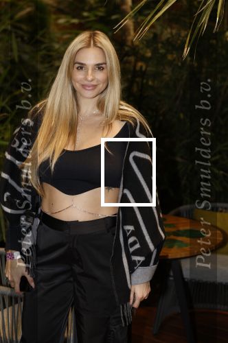 Amsterdam 6 januari 2023
Echte Meisjes In De Jungle 2023, Deelnemers Gaby Blaaser , Louisa Janssen , Diva Maria , Janice Blok , Michella Kox , Lena (Ex on the Beach), Jill Goede Kelly Heruer , Esmee Ipema ,Fabiola Volkers Annebel Visscher en Channah Koerten . Valerio Zeno presenteert het programma. Presentatie was in hotel Jakarta. Gaby Blaaser zwanger kwam met haar vriend