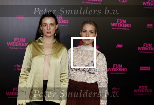 Amsterdam 16 januari 2023
Premiere Fijn weekend in Tuschinski.
De cast bestaat uit oa Sarah Chronis Carolien Spoor Jon karthaus Lisa Zweerman Steef de Bot Kay Greidanus en Aus Greidanus sr. Gaite Jansen en Sanne Langelaar