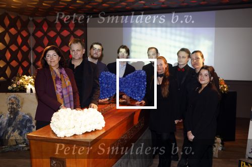 Hilversum 29 december 2022
Bij Beeld en Geluid op het mediapark  konden mensen afscheid nemen van Han Peekel . Familie Han Peekel