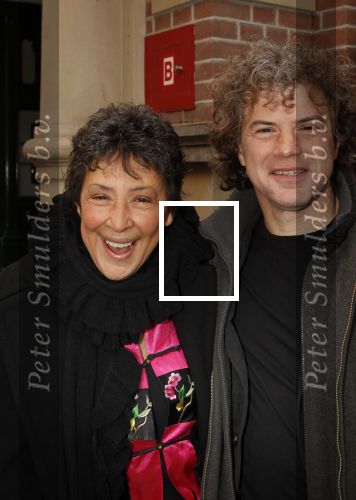 Amsterdam, 16 April 2012
Uitreiking Annie MG Smidt prijs in het Nieuwe LaMar theater
Heddy Lester met haar broer Fran Affolter

Foto Peter Smulders BV