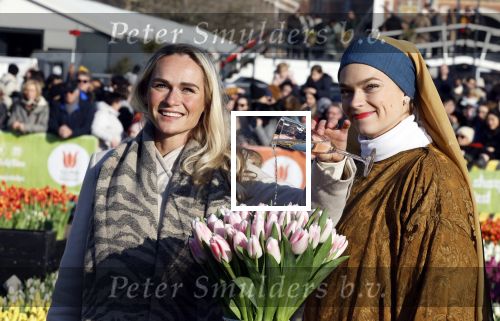 Amsterdam 21 januari 2023
Irene Schouten doopt een tulp op het museumplein.