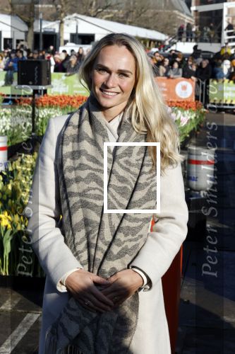 Amsterdam 21 januari 2023
Irene Schouten doopt een tulp op het museumplein.