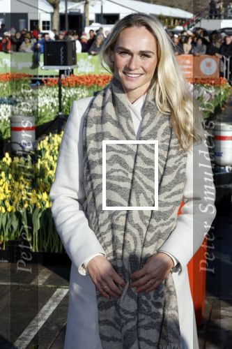 Amsterdam 21 januari 2023
Irene Schouten doopt een tulp op het museumplein.