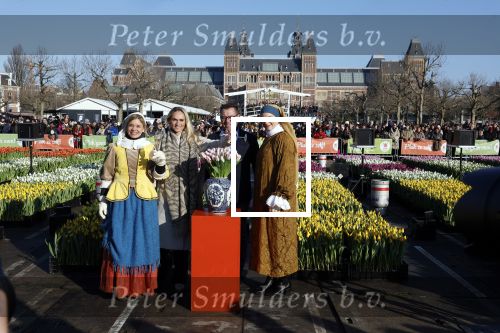 Amsterdam 21 januari 2023
Irene Schouten doopt een tulp op het museumplein.