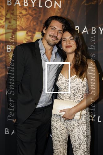 Amsterdam 9 januari 2022
Premiere Babylon in Tuschinski.
Julia Sinning met partner Robbert Jonkheer