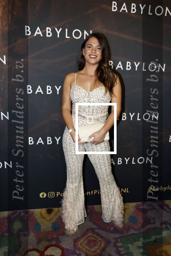 Amsterdam 9 januari 2022
Premiere Babylon in Tuschinski.
Julia Sinning met partner Robbert Jonkheer