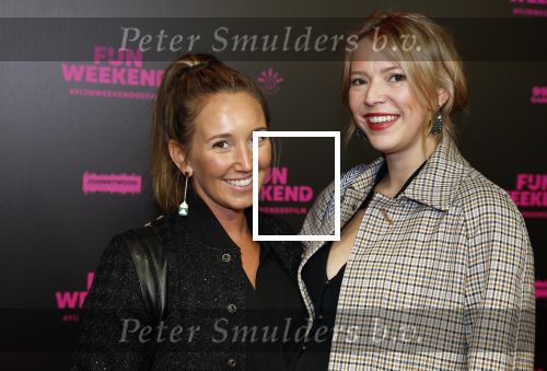 Amsterdam 16 januari 2023
Premiere Fijn weekend in Tuschinski.
De cast bestaat uit oa Sarah Chronis Carolien Spoor Jon karthaus Lisa Zweerman Steef de Bot Kay Greidanus en Aus Greidanus sr. Kim Boekhoorn met een vriendin