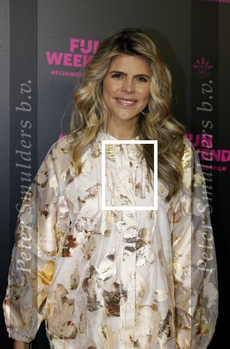 Amsterdam 16 januari 2023
Premiere Fijn weekend in Tuschinski.
De cast bestaat uit oa Sarah Chronis Carolien Spoor Jon karthaus Lisa Zweerman Steef de Bot Kay Greidanus en Aus Greidanus sr. Kim Kotter