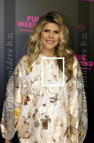 Amsterdam 16 januari 2023
Premiere Fijn weekend in Tuschinski.
De cast bestaat uit oa Sarah Chronis Carolien Spoor Jon karthaus Lisa Zweerman Steef de Bot Kay Greidanus en Aus Greidanus sr. Kim Kotter