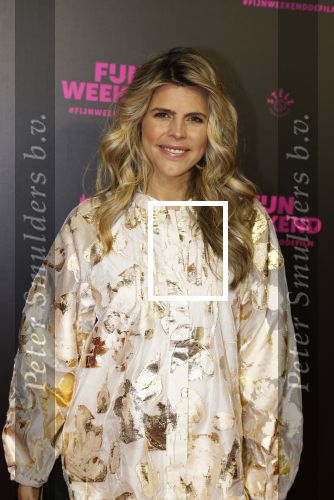 Amsterdam 16 januari 2023
Premiere Fijn weekend in Tuschinski.
De cast bestaat uit oa Sarah Chronis Carolien Spoor Jon karthaus Lisa Zweerman Steef de Bot Kay Greidanus en Aus Greidanus sr. Kim Kotter