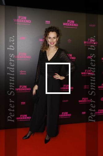Amsterdam 16 januari 2023
Premiere Fijn weekend in Tuschinski.
De cast bestaat uit oa Sarah Chronis Carolien Spoor Jon karthaus Lisa Zweerman Steef de Bot Kay Greidanus en Aus Greidanus sr. Kim Pieters