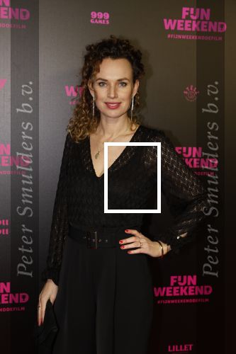 Amsterdam 16 januari 2023
Premiere Fijn weekend in Tuschinski.
De cast bestaat uit oa Sarah Chronis Carolien Spoor Jon karthaus Lisa Zweerman Steef de Bot Kay Greidanus en Aus Greidanus sr. Kim Pieters