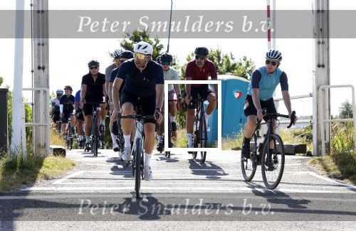 Omgeving vinkeveen  17 juli 2022
Laurens ten Dam met zijn fietsclub