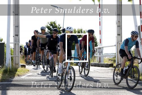 Omgeving vinkeveen  17 juli 2022
Laurens ten Dam met zijn fietsclub