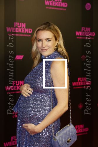 Amsterdam 16 januari 2023
Premiere Fijn weekend in Tuschinski.
De cast bestaat uit oa Sarah Chronis Carolien Spoor Jon karthaus Lisa Zweerman Steef de Bot Kay Greidanus en Aus Greidanus sr. Laurien Verstraten zwanger met partner