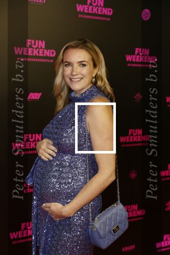 Amsterdam 16 januari 2023
Premiere Fijn weekend in Tuschinski.
De cast bestaat uit oa Sarah Chronis Carolien Spoor Jon karthaus Lisa Zweerman Steef de Bot Kay Greidanus en Aus Greidanus sr. Laurien Verstraten zwanger met partner