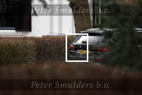 Huizen 6 januari 2023
BMW X5  geparkeerd bij huis Linda de Mol