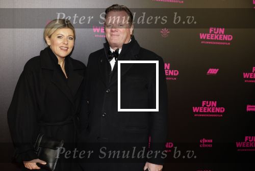 Amsterdam 16 januari 2023
Premiere Fijn weekend in Tuschinski.
De cast bestaat uit oa Sarah Chronis Carolien Spoor Jon karthaus Lisa Zweerman Steef de Bot Kay Greidanus en Aus Greidanus sr. Lonneke Nooteboom met haar man .