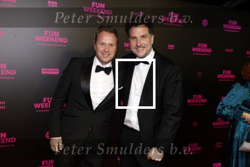Amsterdam 16 januari 2023
Premiere Fijn weekend in Tuschinski.
De cast bestaat uit oa Sarah Chronis Carolien Spoor Jon karthaus Lisa Zweerman Steef de Bot Kay Greidanus en Aus Greidanus sr. Louis Frequin met een kennis