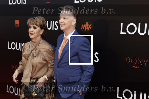 Amsterdam 11 april 2022
Premiere documentaire Louis  over het leven van Louis v Gaal in Tuschinski. Louis kwam samen met zijn vrouw Truus.