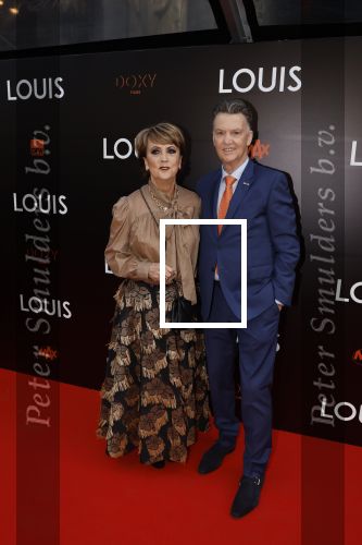 Amsterdam 11 april 2022
Premiere documentaire Louis  over het leven van Louis v Gaal in Tuschinski. Louis kwam samen met zijn vrouw Truus.