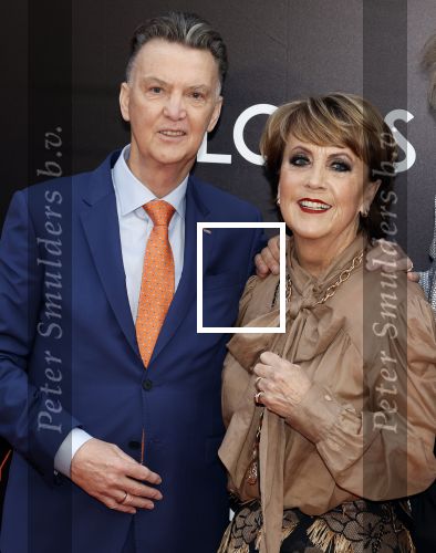 Amsterdam 11 april 2022
Premiere documentaire Louis  over het leven van Louis v Gaal in Tuschinski. Louis kwam samen met zijn vrouw Truus.