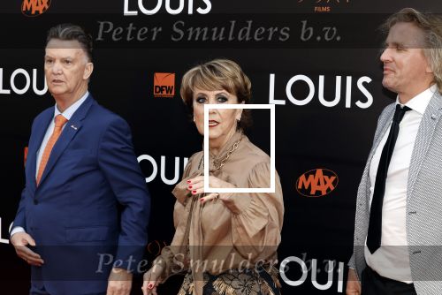 Amsterdam 11 april 2022
Premiere documentaire Louis  over het leven van Louis v Gaal in Tuschinski. Louis kwam samen met zijn vrouw Truus.