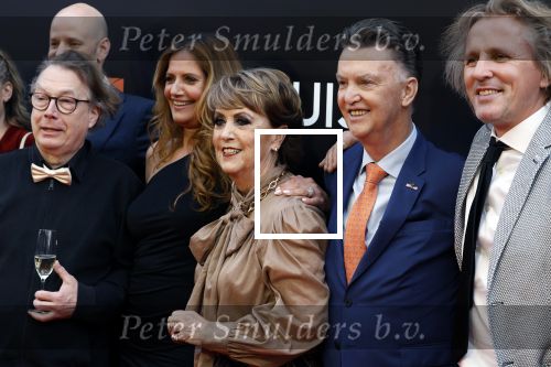 Amsterdam 11 april 2022
Premiere documentaire Louis  over het leven van Louis v Gaal in Tuschinski. Louis kwam samen met zijn vrouw Truus.