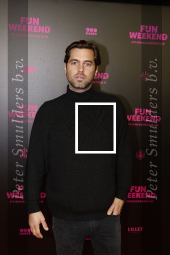 Amsterdam 16 januari 2023
Premiere Fijn weekend in Tuschinski.
De cast bestaat uit oa Sarah Chronis Carolien Spoor Jon karthaus Lisa Zweerman Steef de Bot Kay Greidanus en Aus Greidanus sr. Manuel Broekman