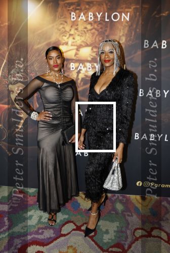 Amsterdam 9 januari 2022
Premiere Babylon in Tuschinski.
Maureen Pouwel met een vriendin