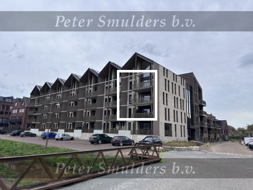Muiden 23 oktober 2022
Nieuwe huis / appartement Mireille Bekooy op de krijgsman