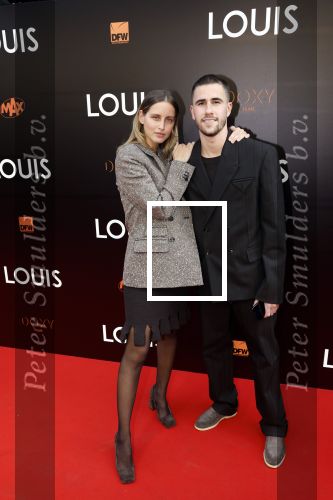 Amsterdam 11 april 2022
Premiere Louis van Louis v Gaal in Tuschinski.
Louis v gaal en zijn vrouw Truus waren natuurlijk aanwezig. nathan v kooperen met zijn vriendin