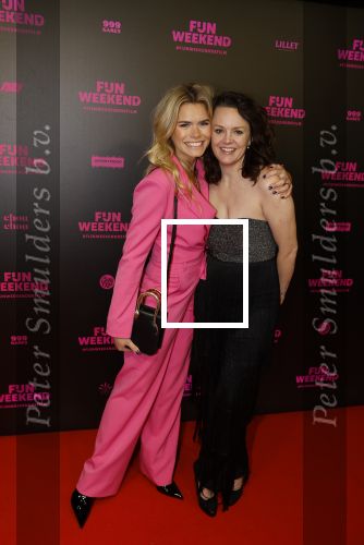 Amsterdam 16 januari 2023
Premiere Fijn weekend in Tuschinski.
De cast bestaat uit oa Sarah Chronis Carolien Spoor Jon karthaus Lisa Zweerman Steef de Bot Kay Greidanus en Aus Greidanus sr.
